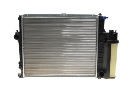 Радиатор 520 mm BMW 5(E39) 2,0-2,8 95-01 MAHLE / KNECHT CR244001S