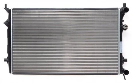 Радіатор охолодження двигуна MAHLE / KNECHT CR 816 000S