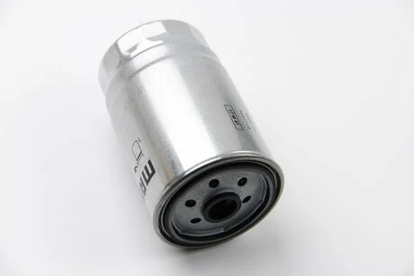 Паливний фільтр MAHLE / KNECHT KC38
