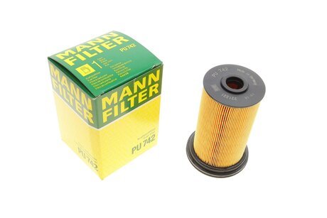 Фільтруючий елемент паливного фільтра MANN PU 742
