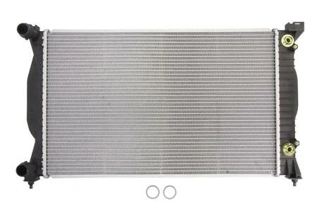Радіатор системи охолодження NISSENS 60305A