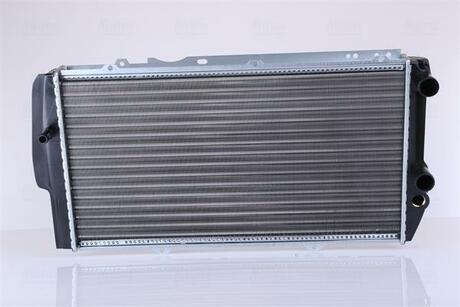 Радиатор системы охлаждения NISSENS 604551 (фото 1)