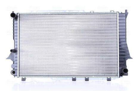 Радиатор охлаждения AUDI 100 (C4) (90-) 2.8 i NISSENS 60458