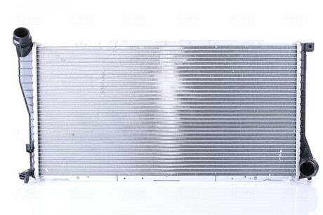Радиатор системы охлаждения NISSENS 60634A (фото 1)