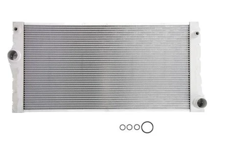 Радиатор охлаждения NISSENS 60828