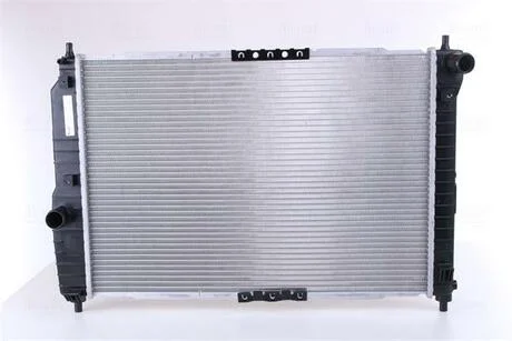 Радіатор системи охолодження NISSENS 61645