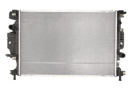 Радиатор охлаждения FORD MONDEO/FUSION (2014) (выр-во) NISSENS 620152 (фото 1)