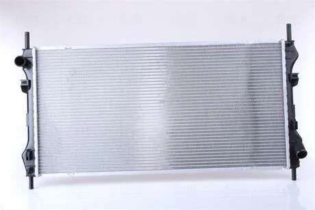 Радиатор охлаждения FORD TRANSIT (FY) (00-) 2.0 NISSENS 62046A