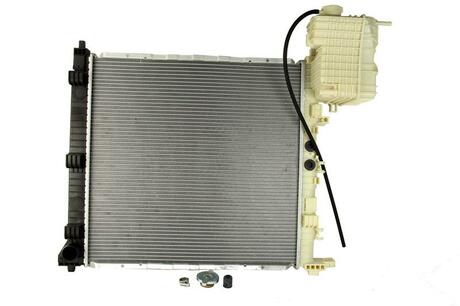 Радиатор охлаждения MERCEDES VITO I W638 (96-) NISSENS 62559A (фото 1)