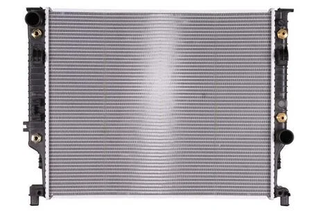 Радиатор охлаждения NISSENS 62576A