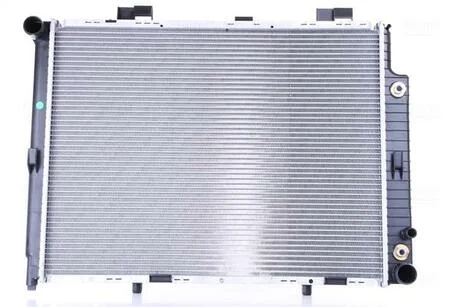 Радіатор системи охолодження NISSENS 62691A