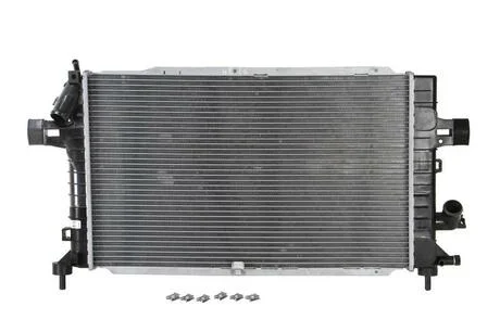 Радіатор системи охолодження NISSENS 63029A