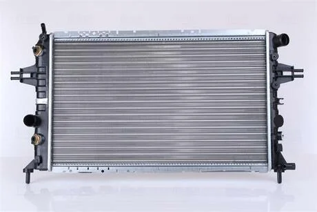Радіатор NISSENS 63247A