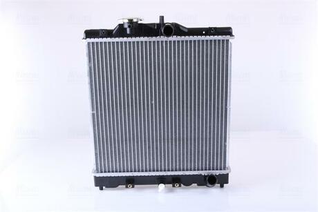 Радиатор системы охлаждения NISSENS 63310A (фото 1)
