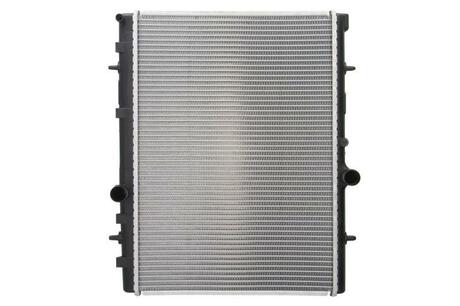 Радиатор системы охлаждения NISSENS 63606A (фото 1)