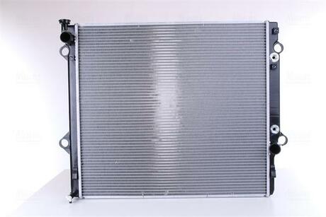 Радиатор системы охлаждения NISSENS 64661 (фото 1)