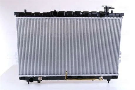 Радіатор охолодження HYUNDAI SANTA FE (SM) (00-) NISSENS 67030