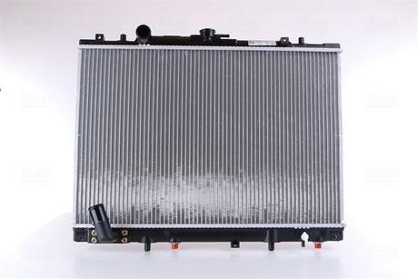 Радиатор системы охлаждения NISSENS 68154 (фото 1)