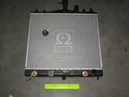 Радіатор системи охолодження NISSENS 68700A