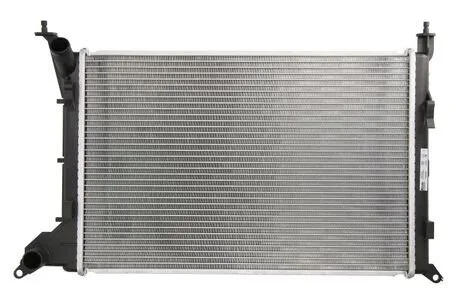 Радіатор охолоджування NISSENS 69702A