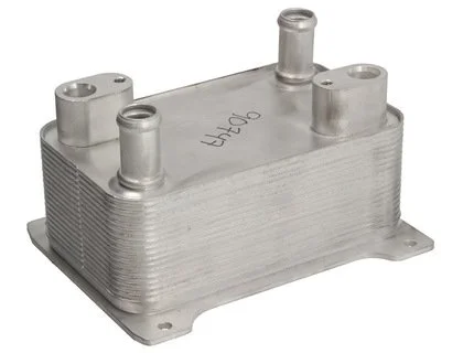 Радіатор масляний NISSENS 90747