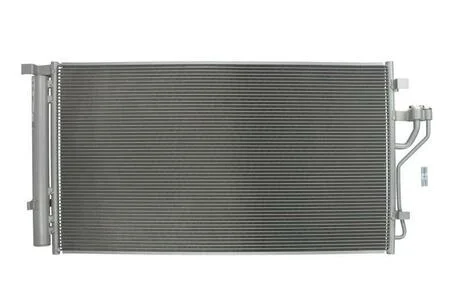 Радіатор кондиціонера NISSENS 940351