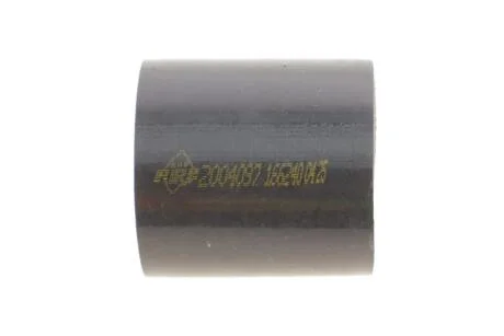 Патрубок інтеркулера Audi A4/A5/A6/Q5/Q7 27/30 Tdi 04- NRF 166240