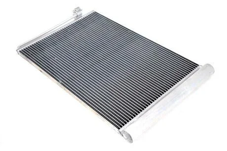 Радіатор AC BMW 5 (E60), 7 (E65, E66, E67) 2.0-6.0 11.01-12.10 NRF 35537 (фото 1)