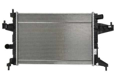 Радиатор охлаждения двигателя NRF 519596 (фото 1)