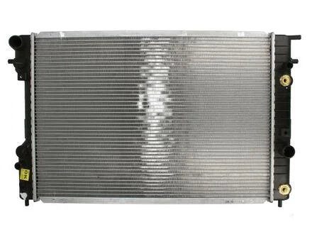 Радиатор Opel Omega B 2,5-3,0 V6 94-00 NRF 529689