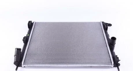 Радіатор системи охолодження двигуна NRF 53069