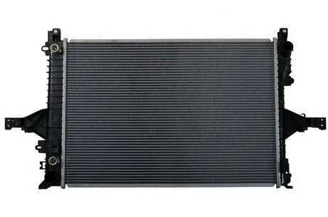 Радіатор системи охолодження двигуна NRF 53532