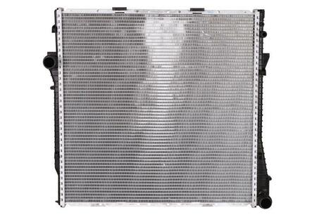 Радиатор охлаждения двигателя BMW X5 E53 00- NRF 55328 (фото 1)