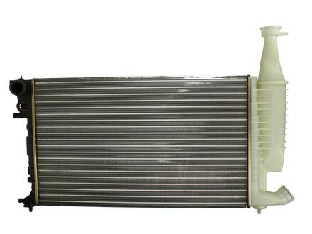 Радиатор охлаждения NRF 58174 (фото 1)