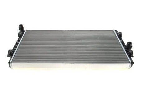 Радіатор охолодження VW Golf VII/Passat 1.8/2.0 12 NRF 58437A