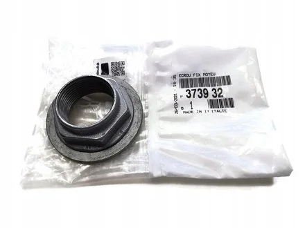 Гайка подшипника ступичного Peugeot 2008/207/307/308/PARTNER Citroen/Peugeot Peugeot/Citroen 373932