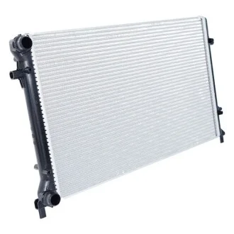Радіатор Audi A3 /Seat Altea /Skoda Octavia /VW Caddy III, Golf V, Touran 1,4-2,0SDI 03- Polcar 133108A1