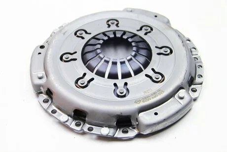 Комплект зчеплення 1,9dci Trafic II, Master II / Opel Vivaro A, Movano A RENAULT 7701477758