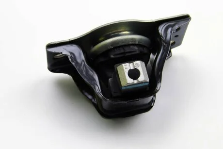 Подушка двигуна Logan/Megane 1.5 dCi 03- Пр. RENAULT 8200592642