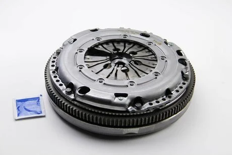Комплект зчеплення + маховик SACHS 2289000280