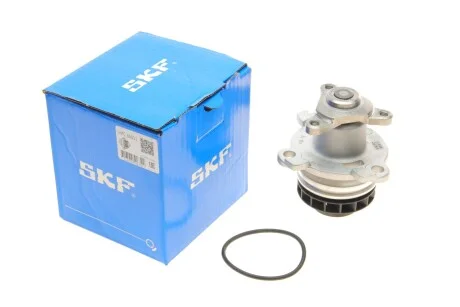 Водяний насос NISSAN/OPEL/RENAULT Qashqai/X-Trail/Movano/Vivaro/Master/Megane \'\'2,0/2,3DCi "05>> ="" SKF VKPC 86811