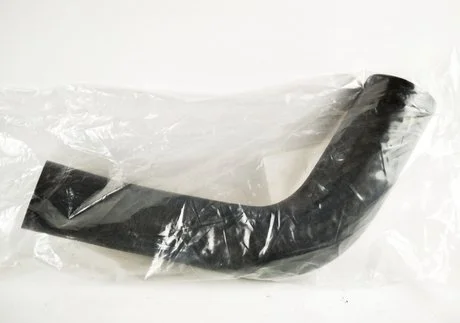 Патрубок радіатора охолодження SUBARU 45161AG010