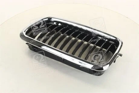 Грати в капоті лев. BMW 7 E38 TEMPEST 014 0092 911