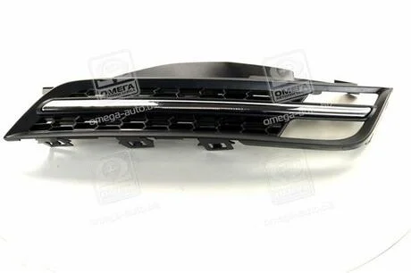 Грати радіатора лев. NIS MICRA K12 03-10 TEMPEST 037 0379 991