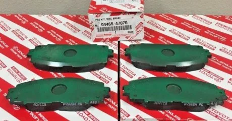 Колодки дискового тормоза TOYOTA 0446547070