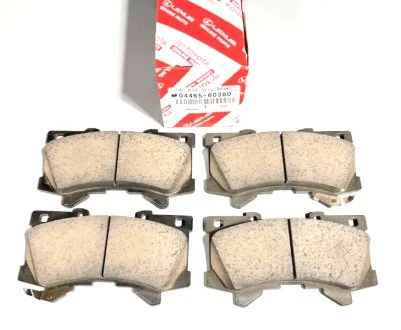 Колодки тормозные (комплект) TOYOTA 0446560380