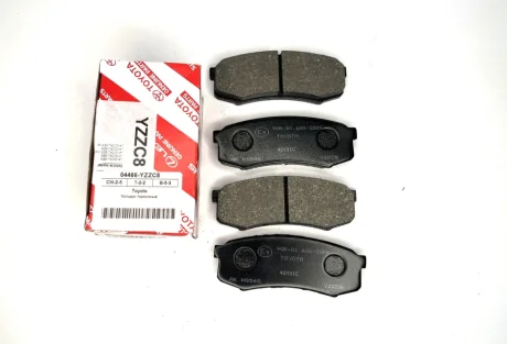 Гальмівні колодки Land Cruiser GX TOYOTA 04466-YZZC8