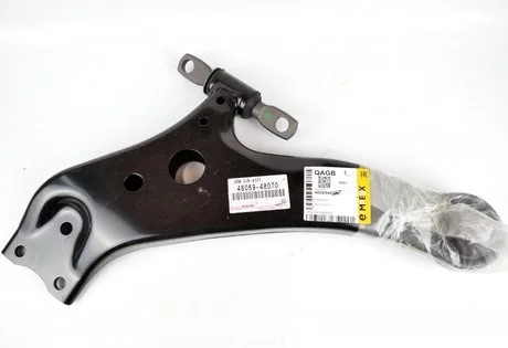 Рычаг подвески TOYOTA 4806948070