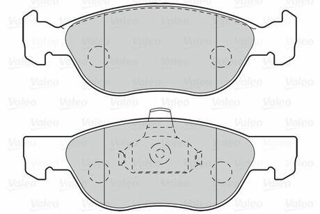 Тормозные колодки дисковые FIAT Punto/Punto Van "1,3-1,9 "F "99-09 V302104 Valeo 302104