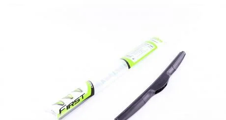 Щітка склоочисника First Hybrid x 1шт. Valeo 575826